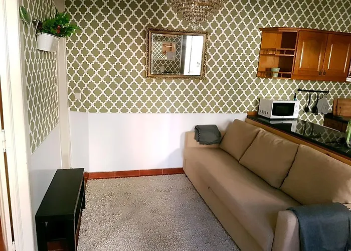 Cozy Townhouse Sintra